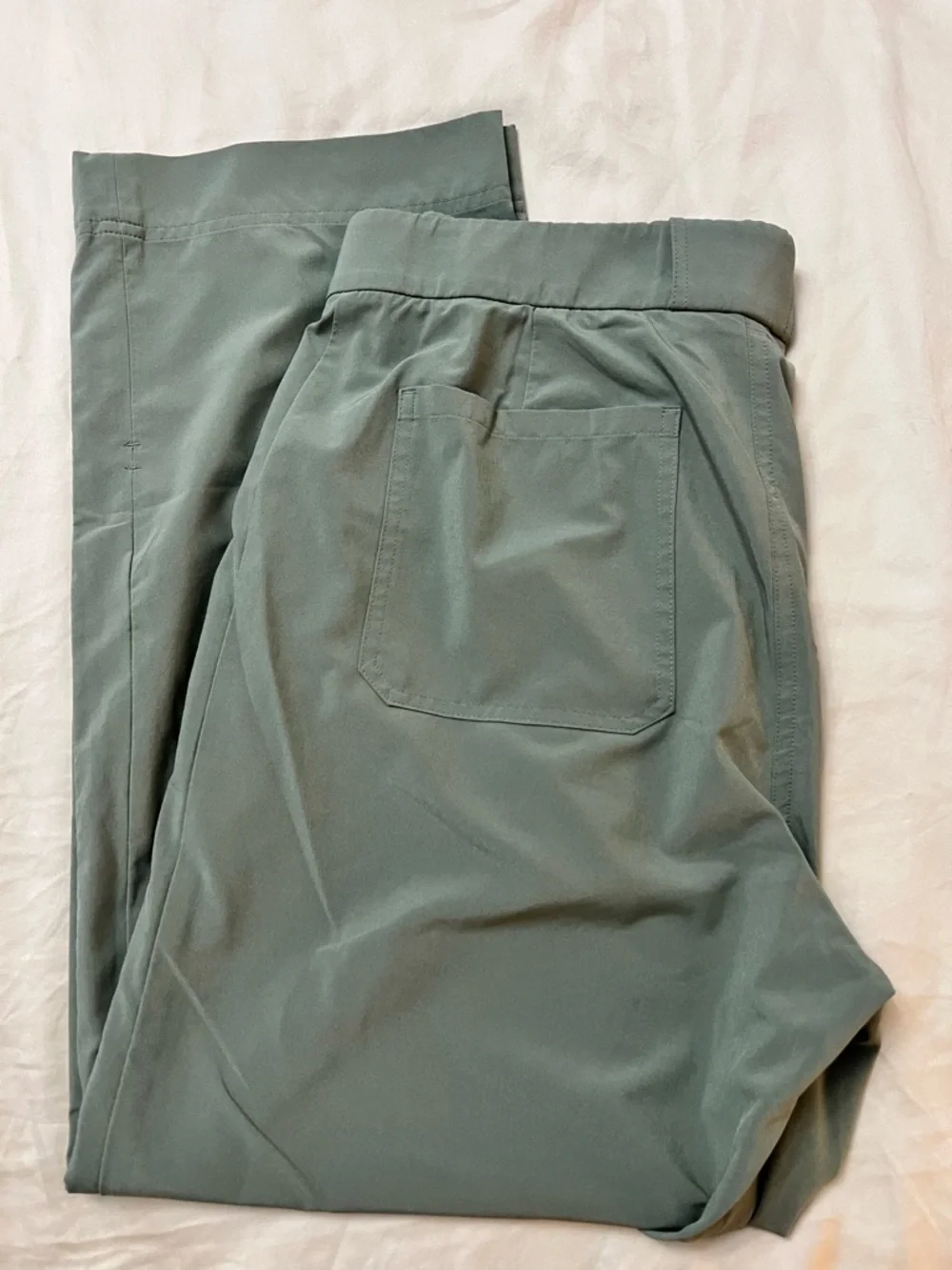 Athleta Green Tribeca Utility Crop Pant Laurel Olive sz 8 - Picture 3 of 6